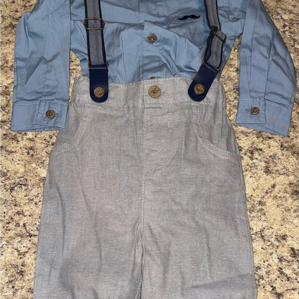Boy 3-6 month suit